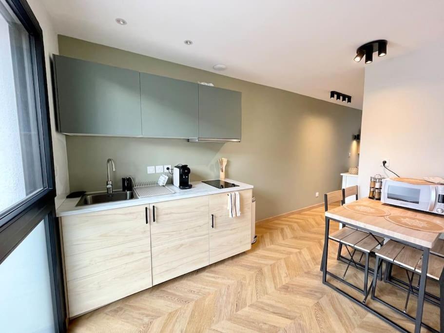Appartement Le Flachet - Climatisation - Wifi à Villeurbanne Extérieur photo